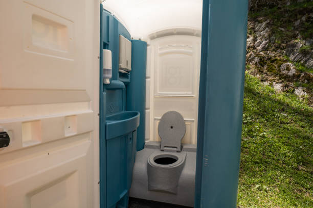 Best Portable restroom trailer rental  in Aspermont, TX